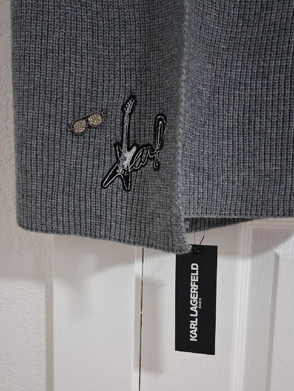 Karl Lagerfeld Gray Ribbed Knit Sweater Scarf